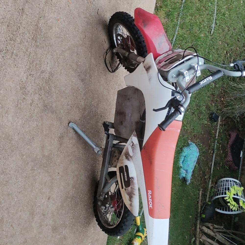 Electric dirt bike